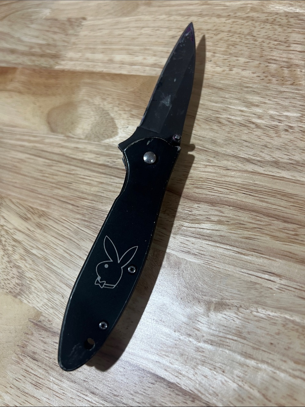 Playboy bunny pocket knife black used z16